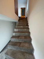 Vinylové schody BUKOMA Beton kámen šedohnědý